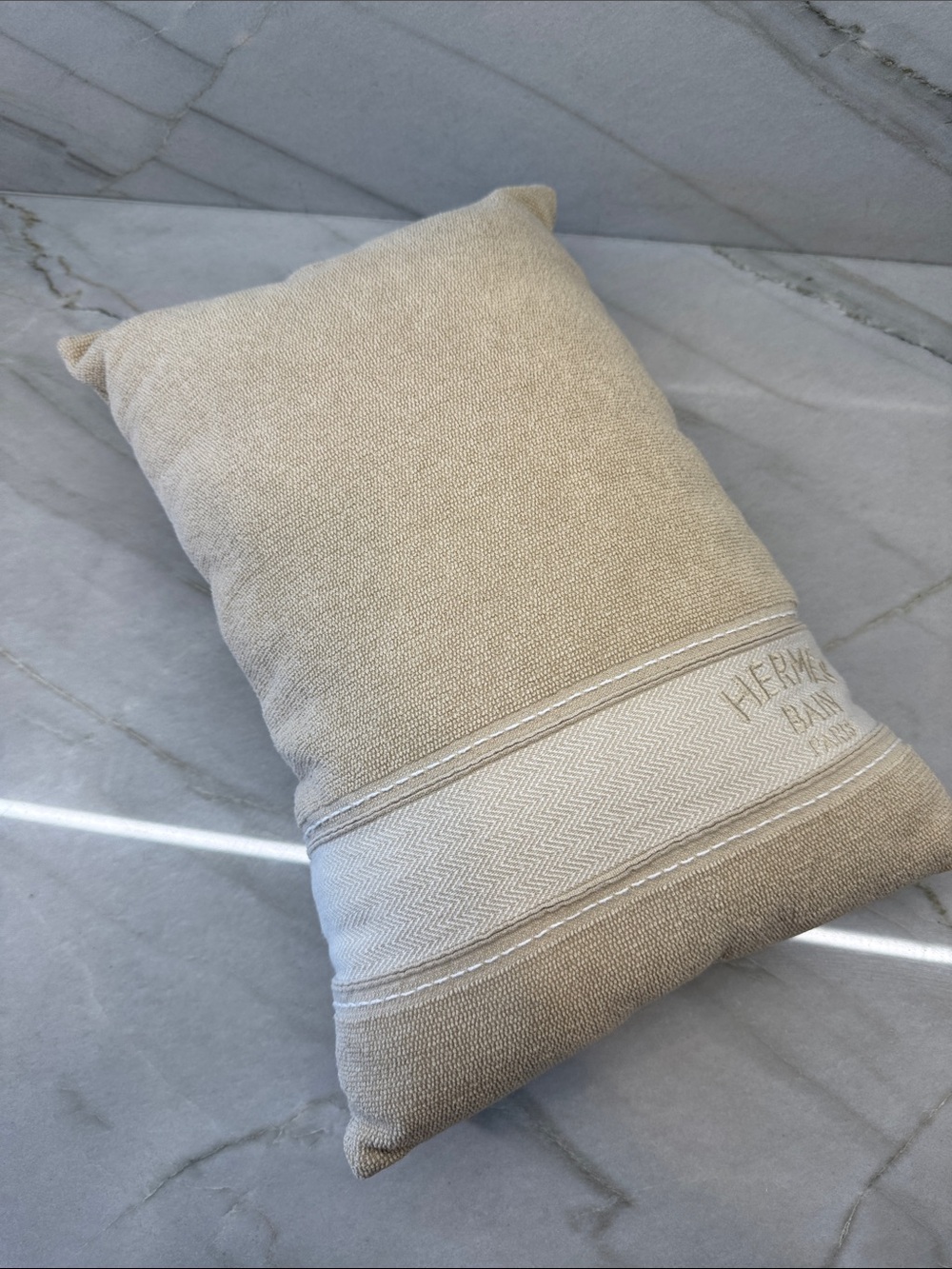 NWT Hermes Yachting Uni Beach Pillow Beige